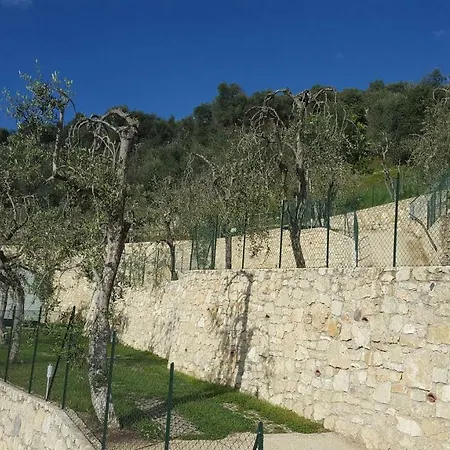 Agricampeggio Relax * Brenzone sul Garda