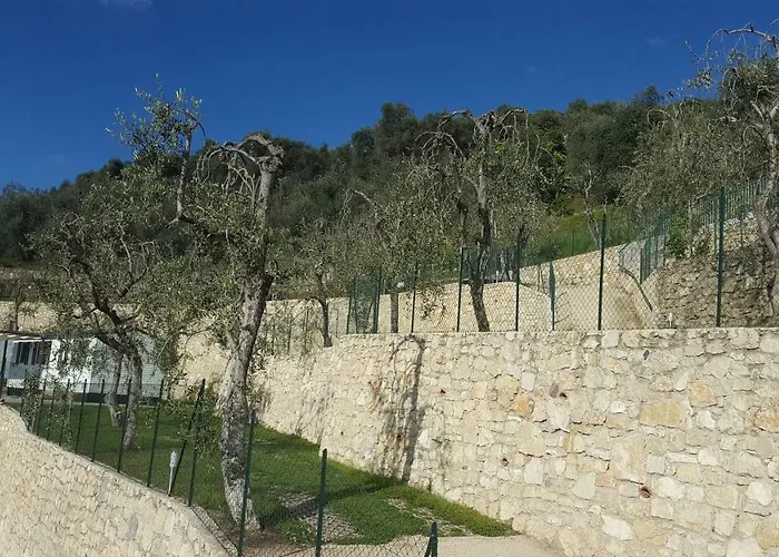 Agricampeggio Relax * ברנצונה סול גארדה