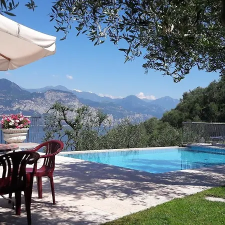 Agricampeggio Relax * Brenzone sul Garda