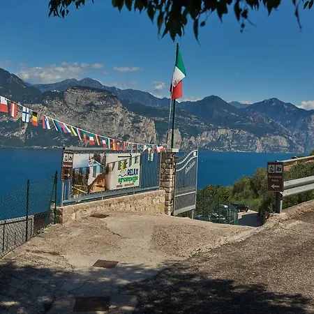 Agricampeggio Relax * Brenzone sul Garda